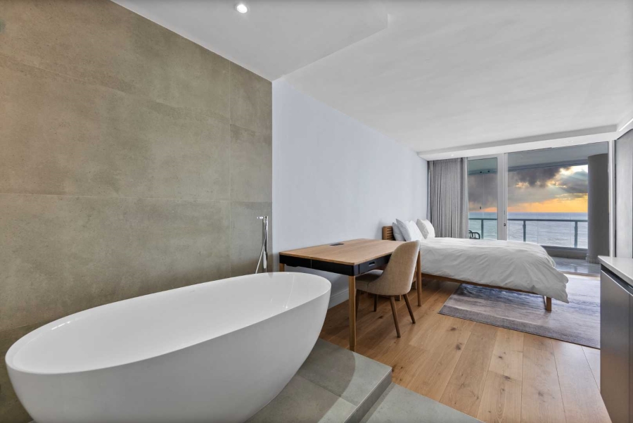 2 Bedroom Property for Sale in Bantry Bay Western Cape